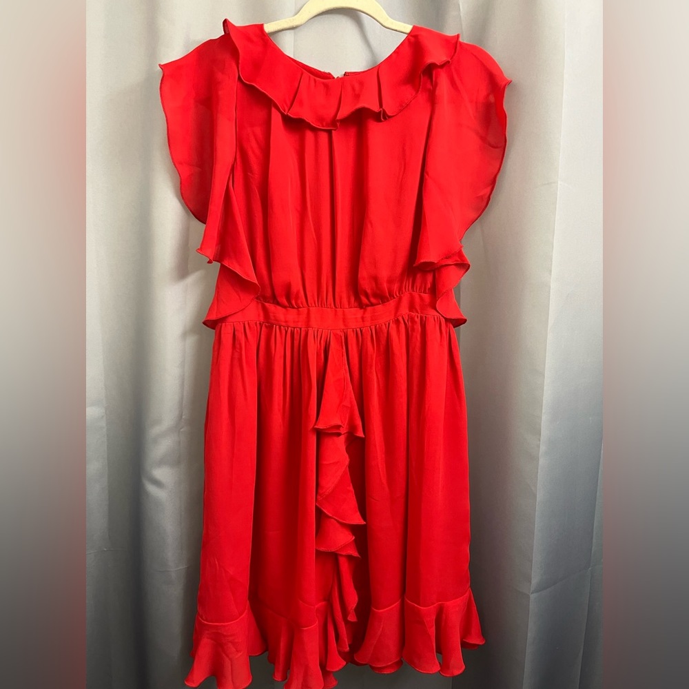 Size 6 fits like 2-4. Worn once great condition